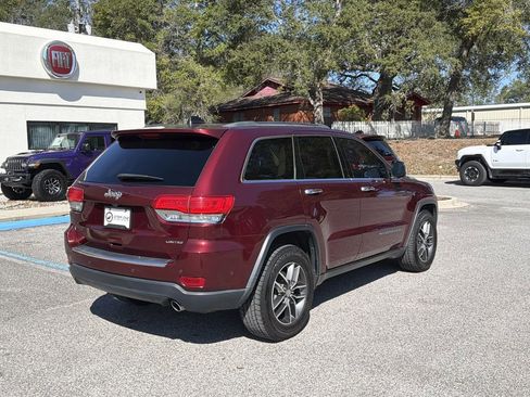 Used 2018 Jeep Grand Cherokee Limited image 5