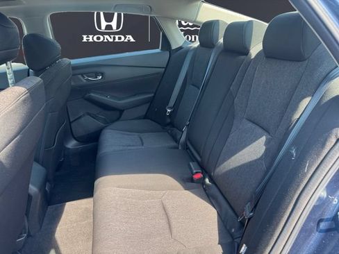 Used 2023 Honda Accord EX image 13