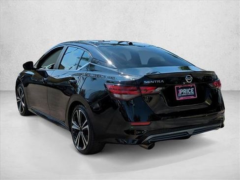 Used 2021 Nissan Sentra SR w/ SR Premium Package image 8