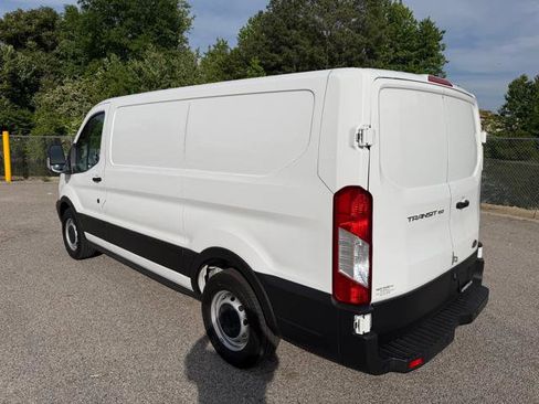 Used 2019 Ford Transit 150 130 Low Roof RWD image 5