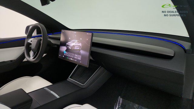 Used 2026 Tesla Model Y Performance AWD/4WD image 32
