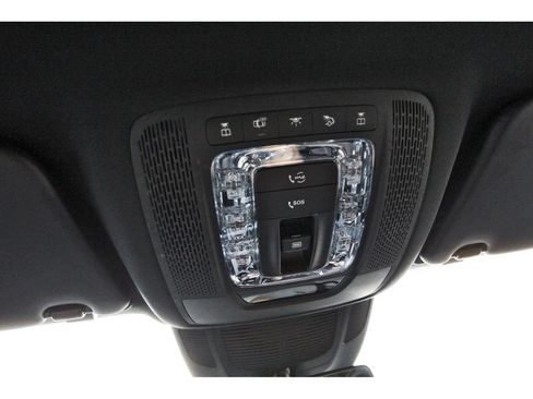 Used 2020 Mercedes-Benz GLE 350 4MATIC image 24