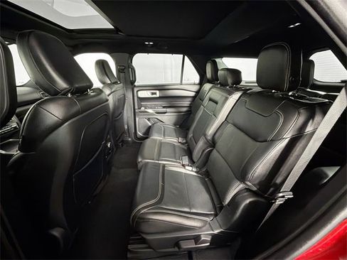 Used 2020 Ford Explorer ST w/ Premium Technology Package image 22