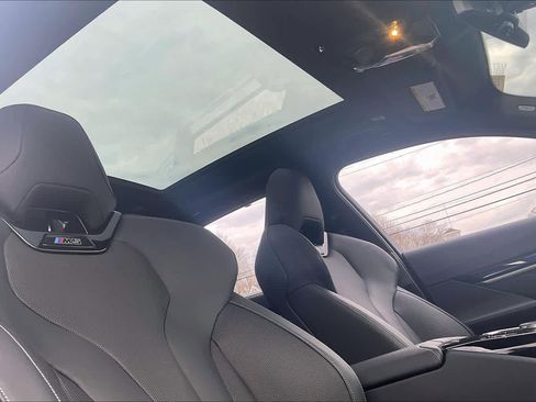 Used 2026 BMW M5 w/ Executive Package image 13