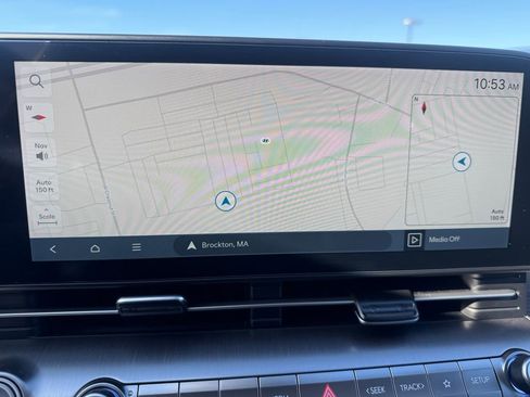 Certified 2025 Hyundai Kona SEL image 16