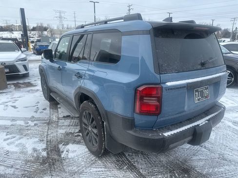 Used 2025 Toyota Land Cruiser image 34