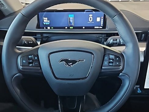 Used 2022 Ford Mustang Mach-E Select image 32