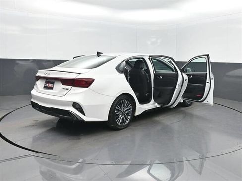 Used 2022 Kia Forte GT-Line w/ GT-Line Premium Package image 40