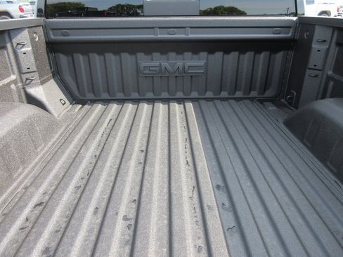 New 2026 GMC Sierra 1500 Denali w/ Denali Reserve Package image 7