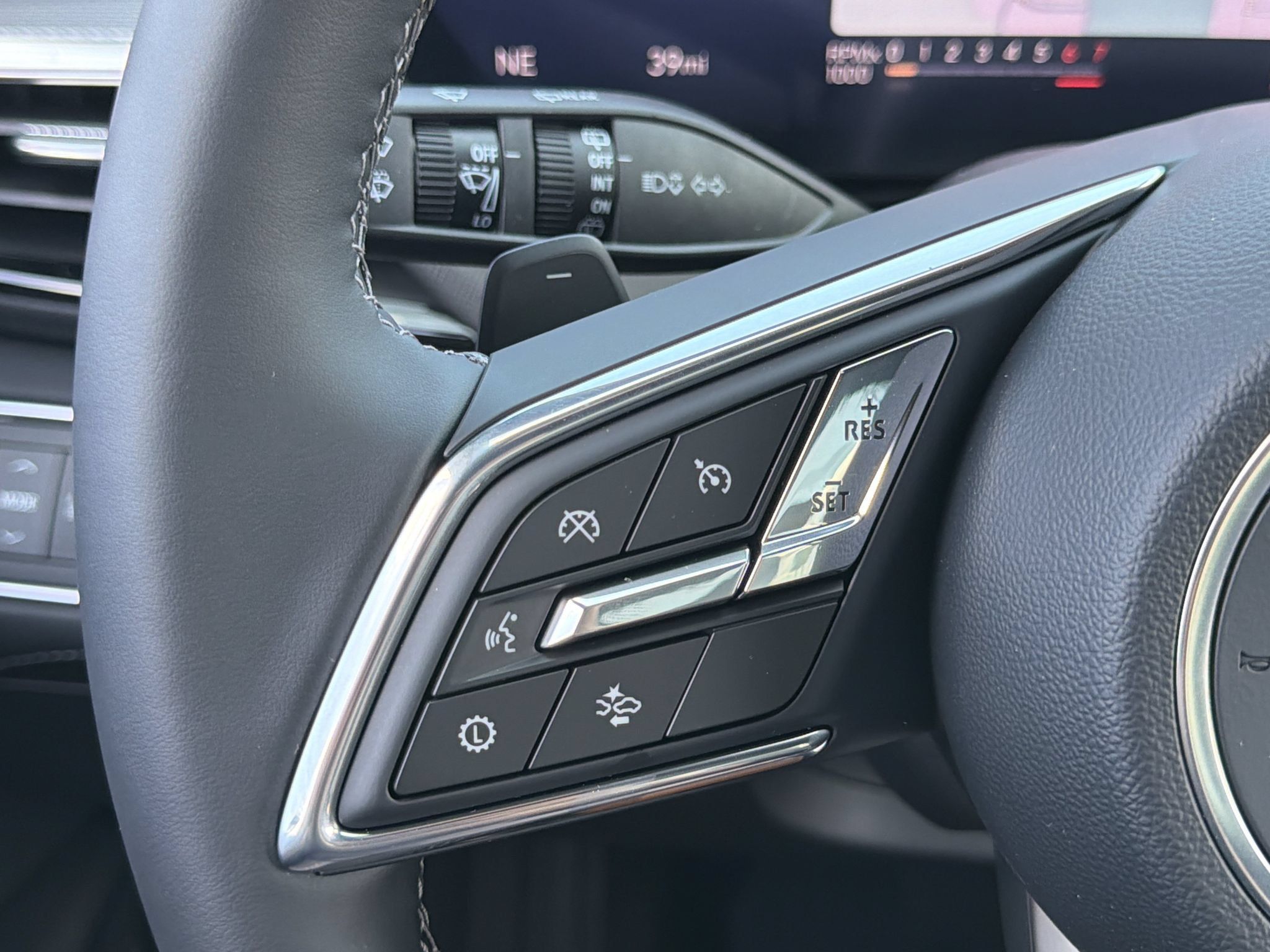 New 2026 Buick Enclave Sport Touring w/ LPO, Floor Liner Package FWD image 10