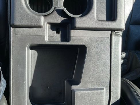 Used 2016 Ford F250 Lariat image 40