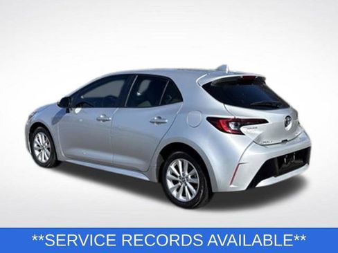 Used 2023 Toyota Corolla SE FWD image 3
