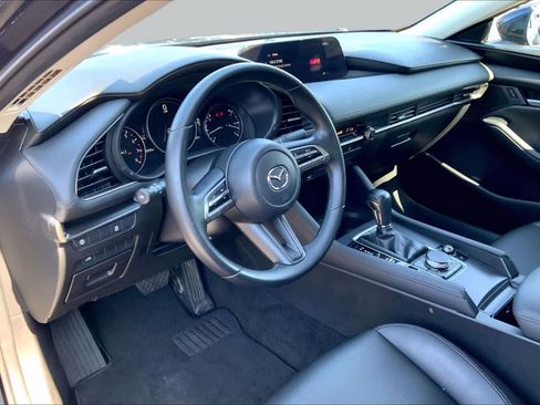 Used 2020 MAZDA MAZDA3 Sedan w/ Select Package FWD image 16