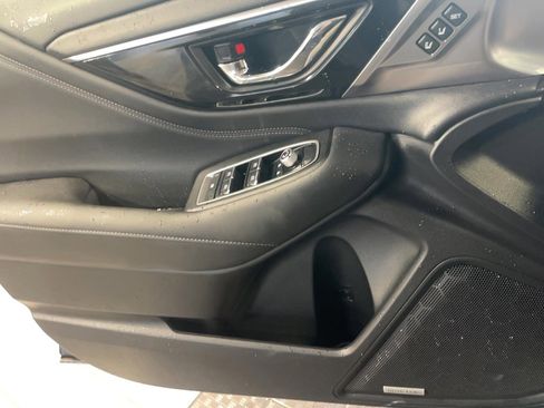 Used 2024 Subaru Outback Limited image 13