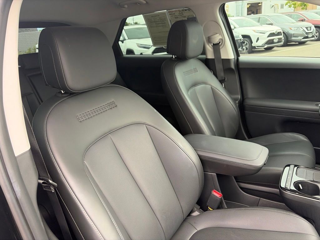 Used 2026 Hyundai Ioniq 5 SEL RWD image 14