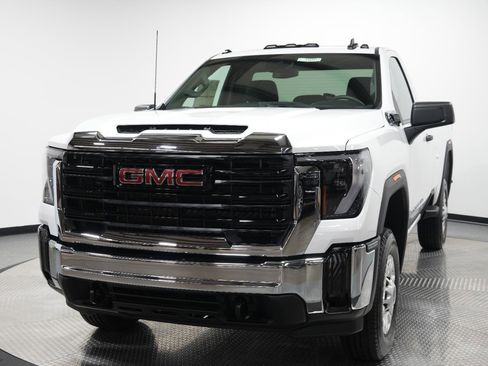 New 2026 GMC Sierra 2500 Pro w/ Convenience Package image 3