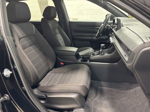 Used 2023 Honda CR-V Sport image 12