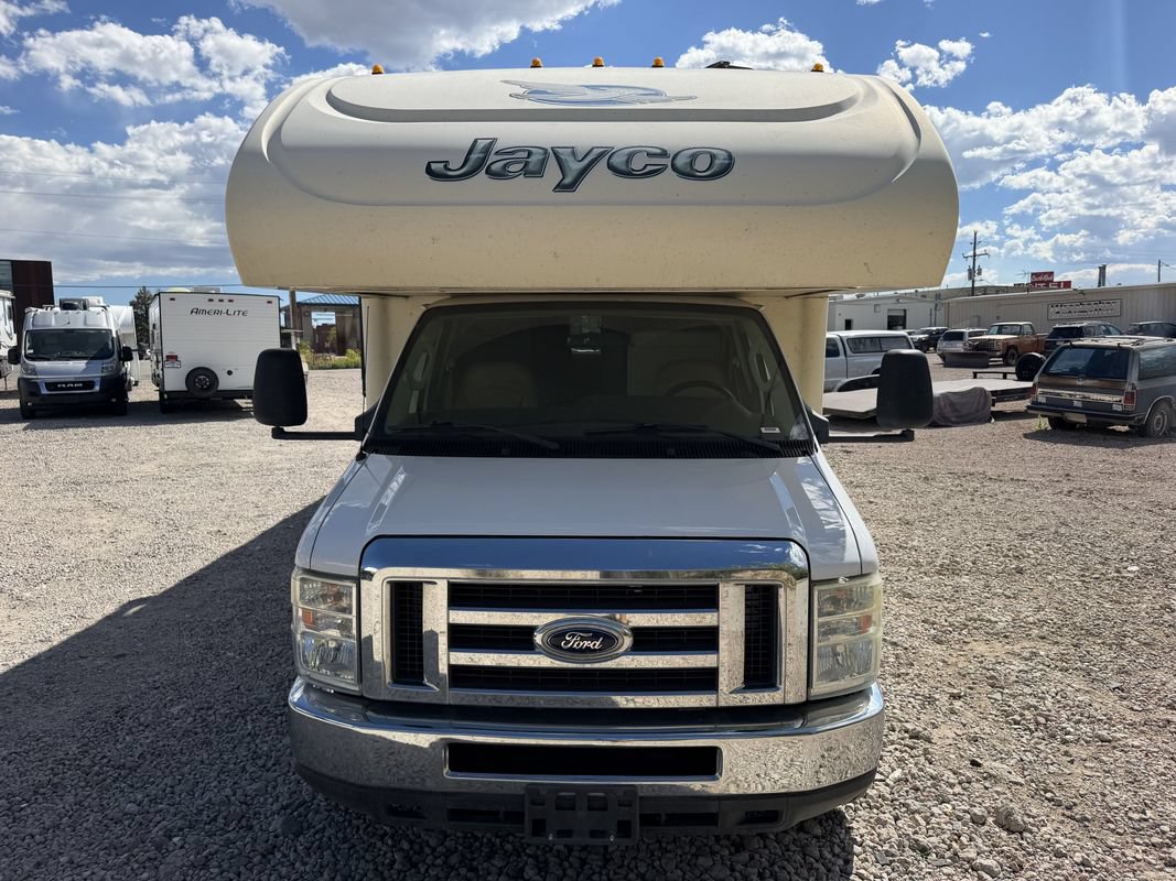 Used 2016 Ford E-450 and Econoline 450 Super Duty w/ Motorhome Prep Package RWD image 11