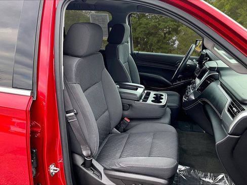 Used 2015 Chevrolet Suburban LS w/ Max Trailering Package image 32