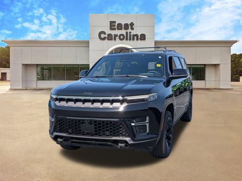 New 2026 Jeep Grand Wagoneer L Limited AWD/4WD image 7