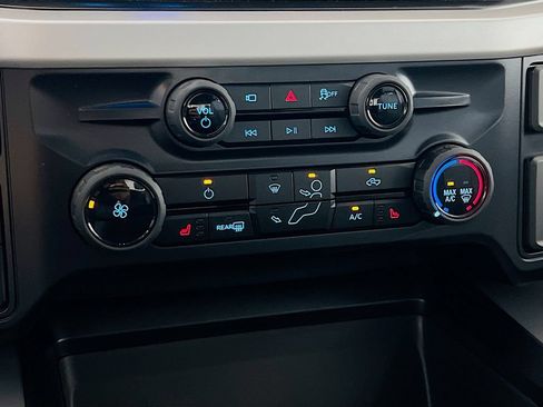 New 2026 Ford F450 XLT w/ XLT Premium Package AWD/4WD image 10