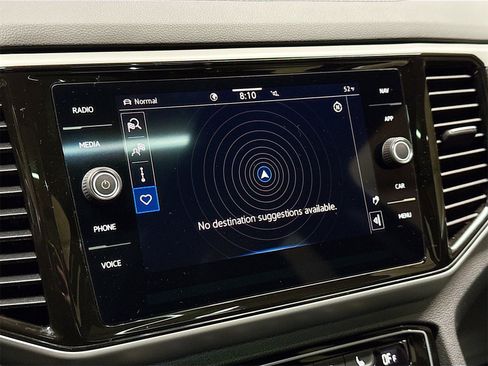 Used 2022 Volkswagen Atlas Cross Sport SEL R-Line image 13