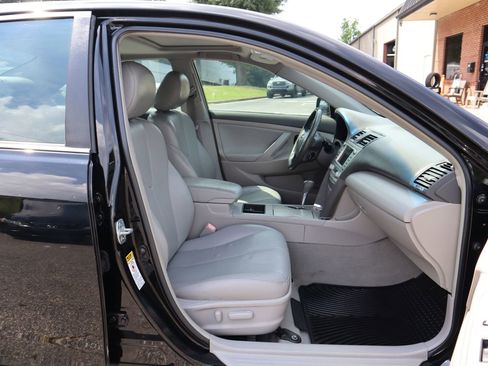 Used 2008 Toyota Camry Hybrid FWD image 16