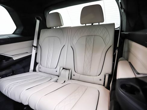 New 2027 BMW X7 M60i AWD/4WD image 24