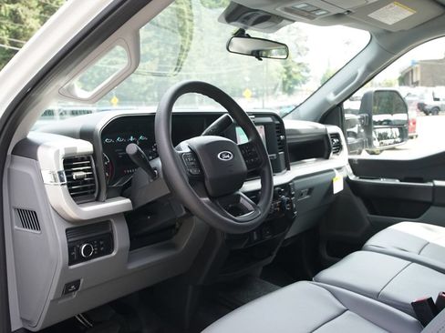 New 2026 Ford F250 XL AWD/4WD image 17