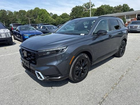 Used 2023 Honda CR-V Sport Touring image 1