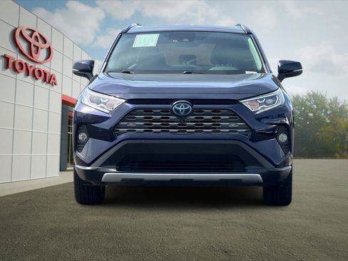 Certified 2020 Toyota RAV4 Limited AWD/4WD image 8