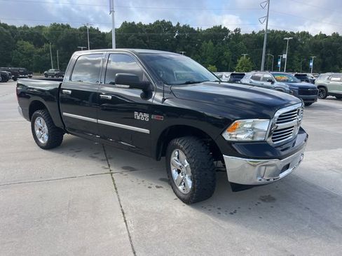 Used 2018 RAM 1500 Big Horn AWD/4WD image 11