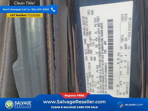 Used 2015 Ford Escape SE image 17