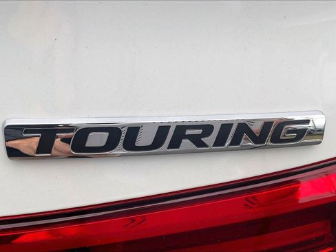 Used 2023 Honda Civic Touring image 33