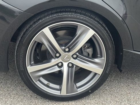 Used 2017 Lexus IS 300 AWD w/ Premium Package image 4