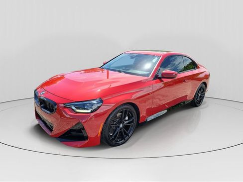 Used 2024 BMW 230i Coupe w/ M Sport Package RWD image 3