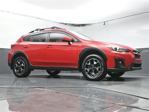 Used 2020 Subaru Crosstrek 2.0i Premium w/ Moonroof Package 2 image 32
