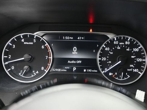 Used 2023 Nissan Rogue SV image 17