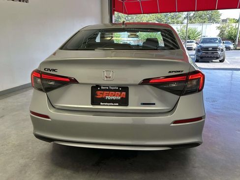 Used 2026 Honda Civic Sport image 4