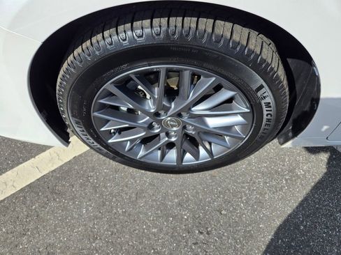 Used 2018 Lexus ES 350 image 15