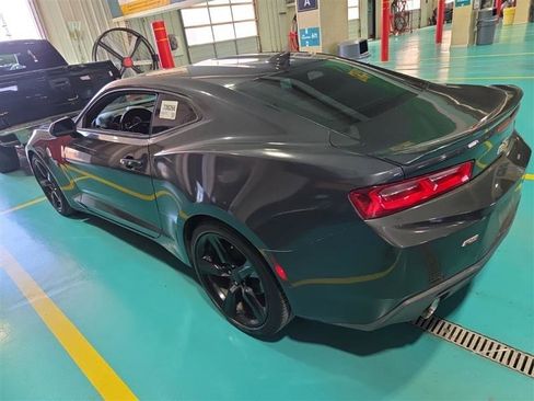 Used 2016 Chevrolet Camaro LT w/ RS Package image 9
