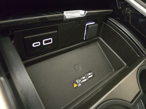 Certified 2024 GMC Yukon XL Denali image 29