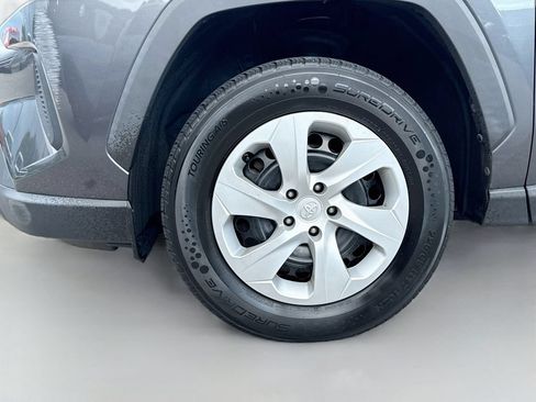 Used 2020 Toyota RAV4 LE w/ Carpet Mat Package FWD image 32