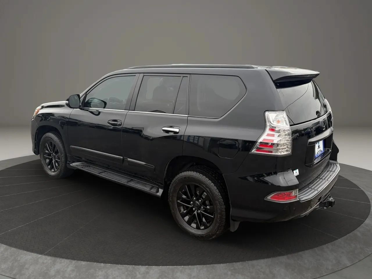 Used 2018 Lexus GX 460 Premium AWD/4WD image 3