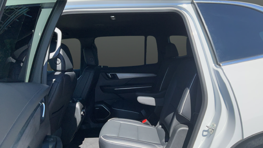 Certified 2026 Buick Enclave Preferred AWD/4WD image 19