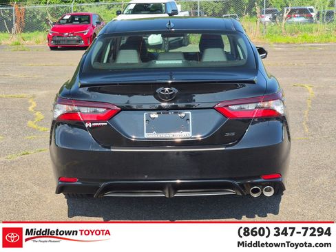 Certified 2024 Toyota Camry SE FWD image 4