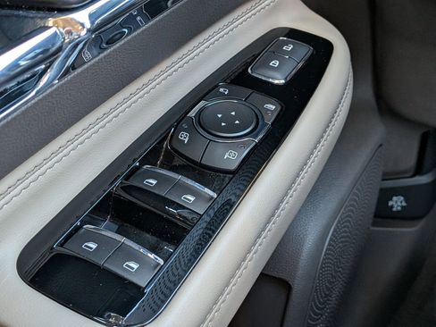 Certified 2023 Lincoln Corsair FWD w/ Equipment Group 101A image 29