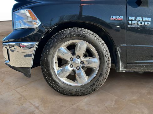 Used 2019 RAM 1500 Lone Star image 24