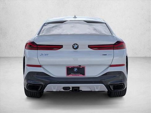 Certified 2022 BMW X6 xDrive40i w/ M Sport Package AWD/4WD image 7