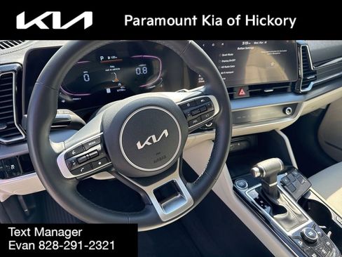 Used 2023 Kia Sportage EX image 23